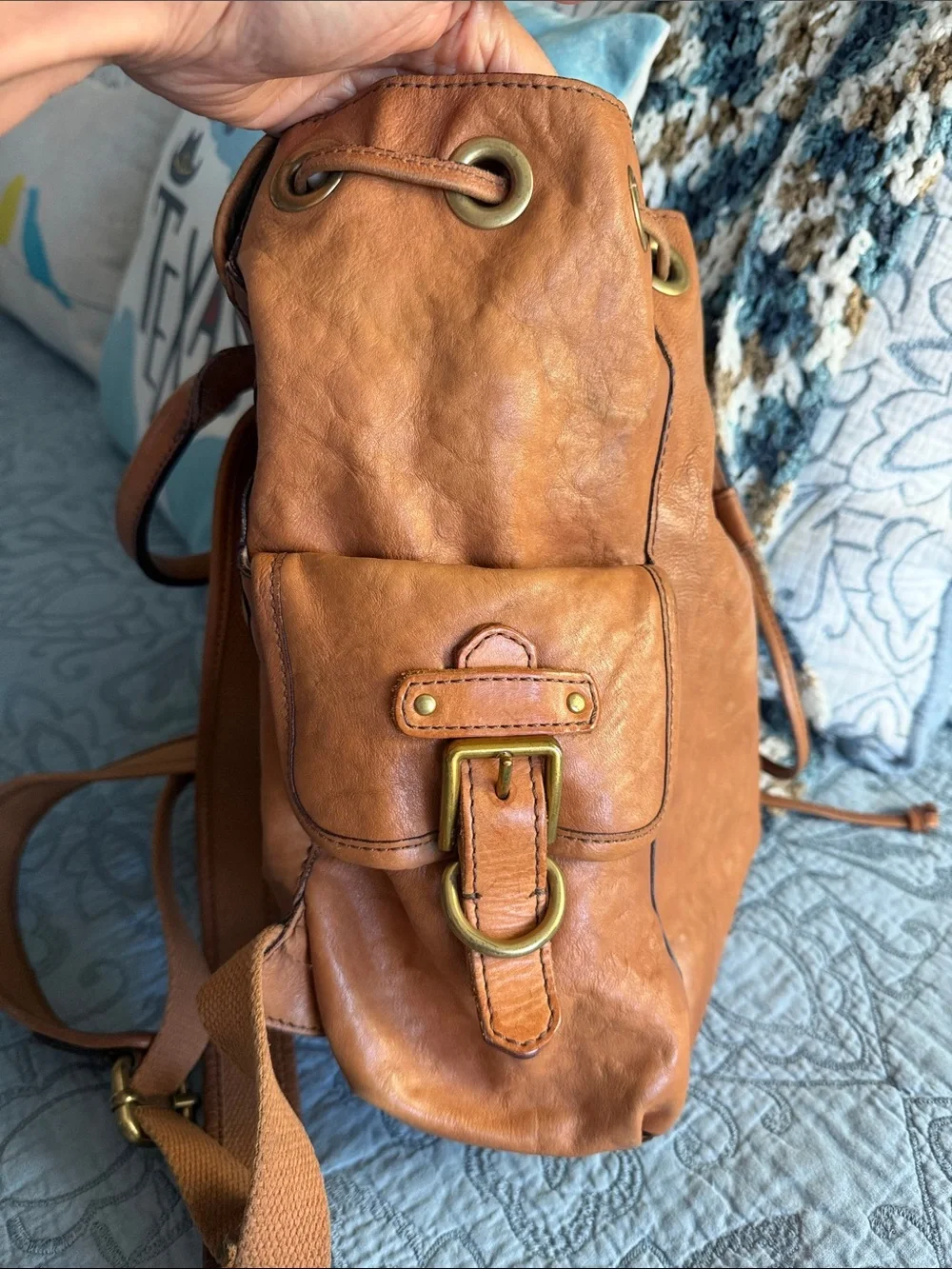 PREOWNED Vintage Fossil Classic Tan Leather Backpack Medium Size